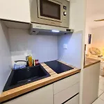 Le Petit Bali - De Standing Avec Wi-fi & Tv, Proche Tramway * Монпелье
