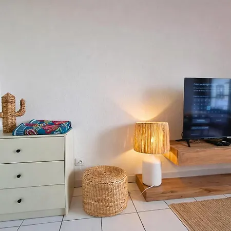 Le Petit Bali - De Standing Avec Wi-fi & Tv, Proche Tramway