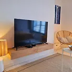Le Petit Bali - De Standing Avec Wi-fi & Tv, Proche Tramway Daire